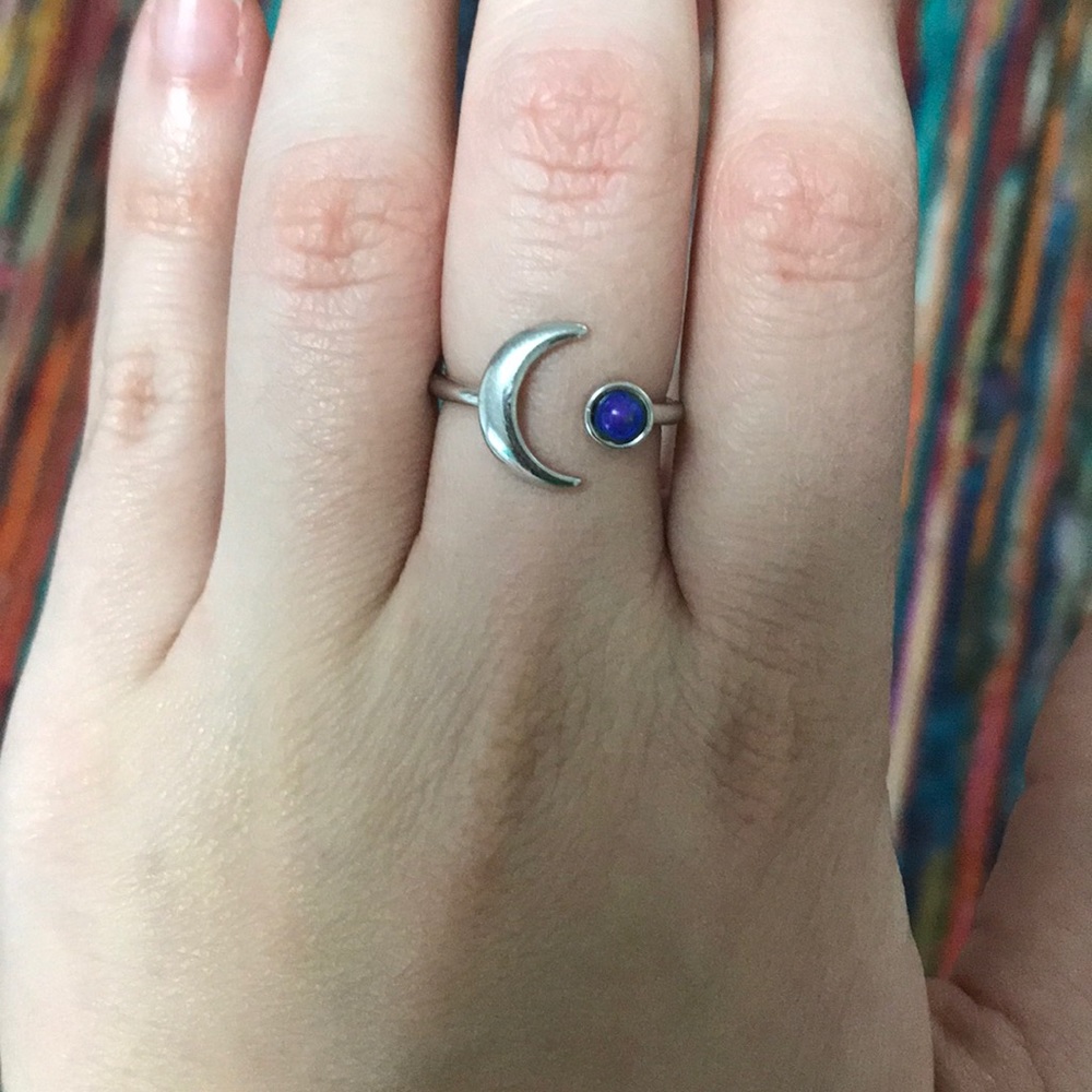 Women’s ring